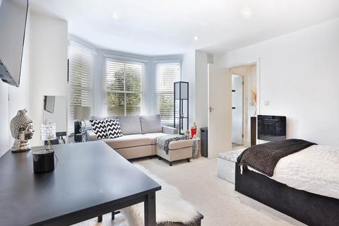 Studio to rent, Denmark Villas, Hove, East Sussex