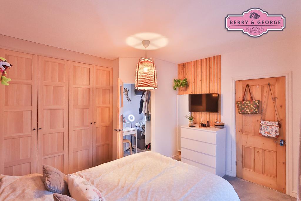 Main bedroom