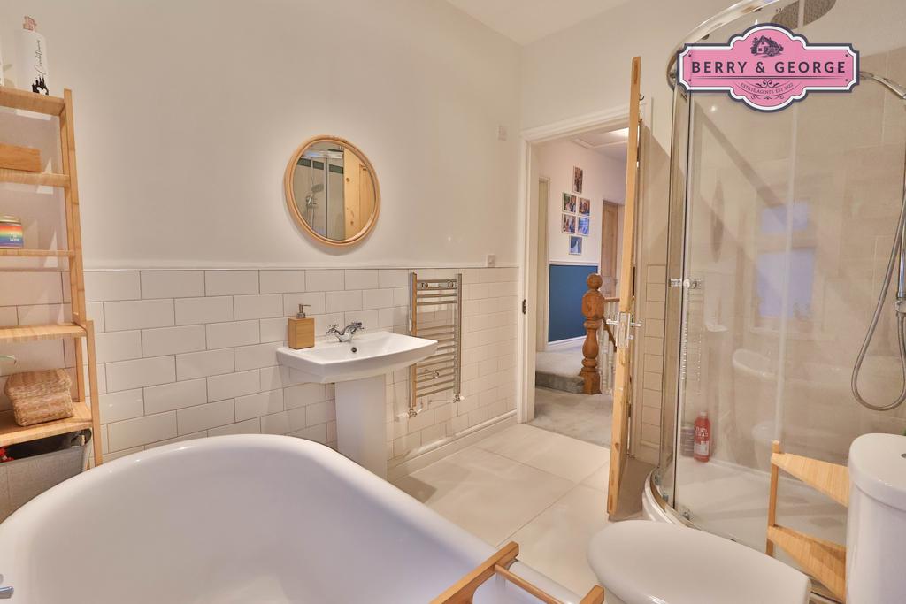 Family bathroom