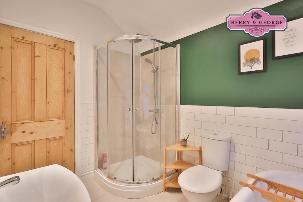 Family bathroom
