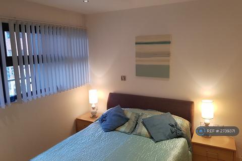1 bedroom flat to rent, The Quays, Greater Manchester, M50