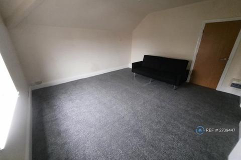 1 bedroom flat to rent, Holland Road, Manchester, M8