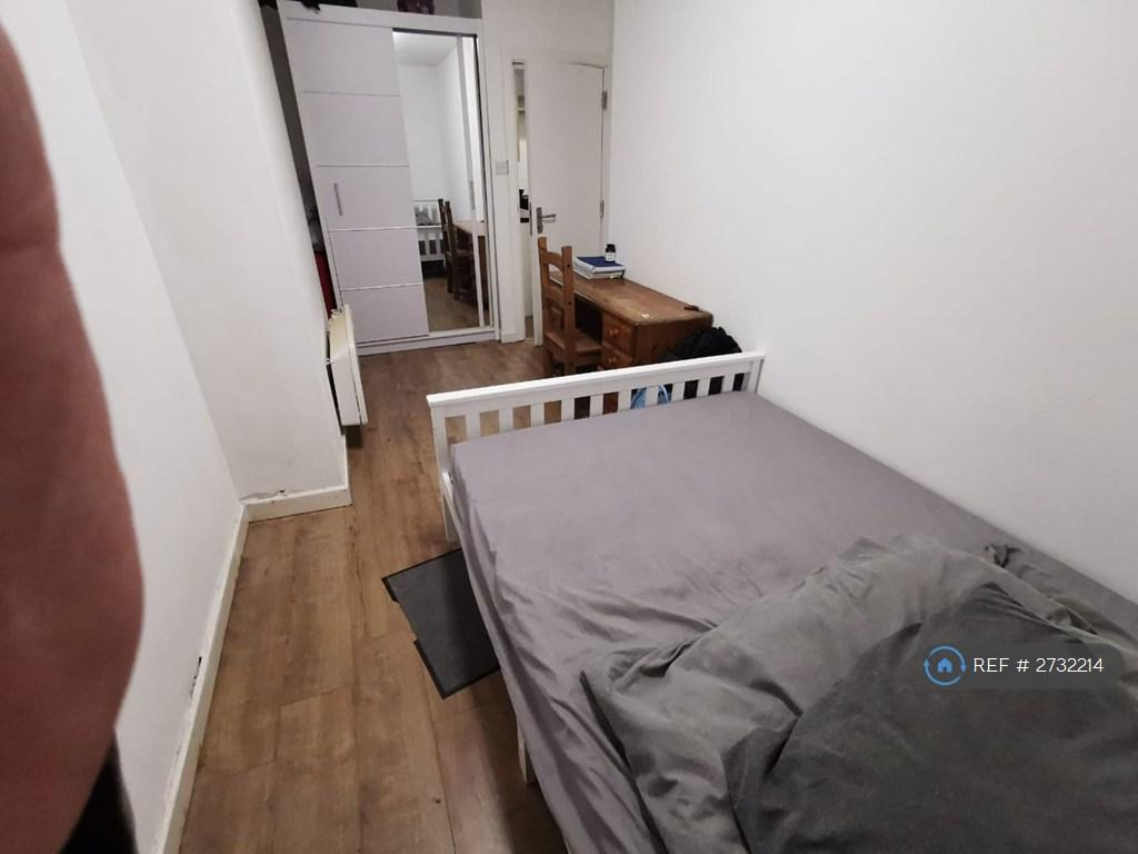 Double Bedroom 1