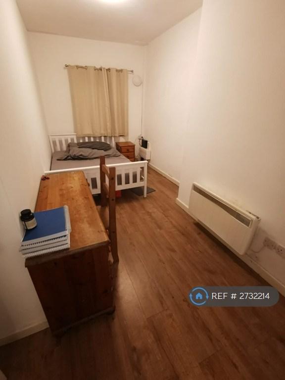Double Bedroom 1