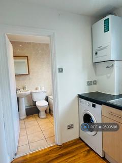 undefined, Commercial Street, London, E1