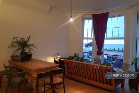 3 bedroom flat to rent, Granville Court, Cliftonville, Margate, CT9