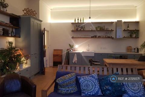3 bedroom flat to rent, Granville Court, Cliftonville, Margate, CT9