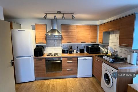 2 bedroom flat to rent, Cooks Way, Hitchin, SG4