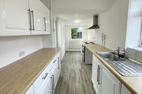 3 bedroom semi-detached house for sale, Warbreck Hill Road, Bispham FY2