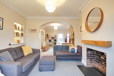 3 bedroom semi-detached house for sale, Elmbridge Road, Elmbridge, Gloucester, GL2