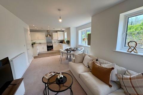 undefined, Emery Avenue, Gloucester, GL1