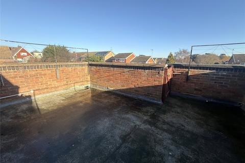 2 bedroom apartment for sale, Western Avenue, Felixstowe
