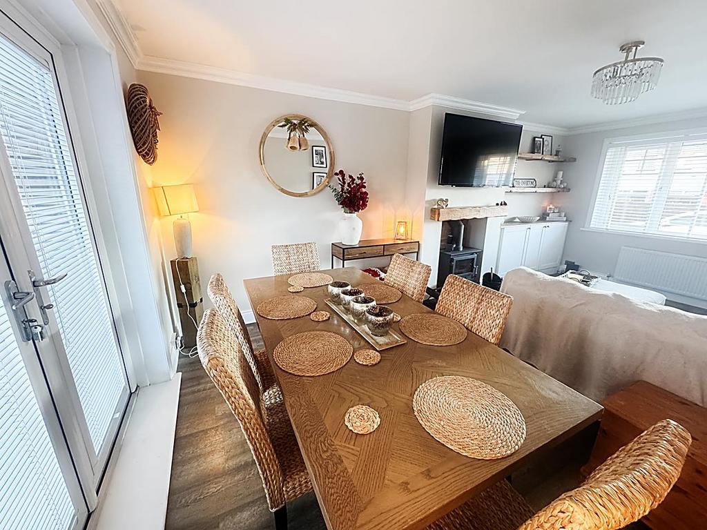 Lounge/Diner