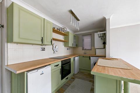 2 bedroom apartment for sale, Felix Road, Felixstowe, Suffolk, IP11