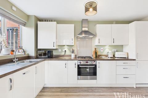 3 bedroom semi-detached house for sale, Seymour Street, Aylesbury HP22
