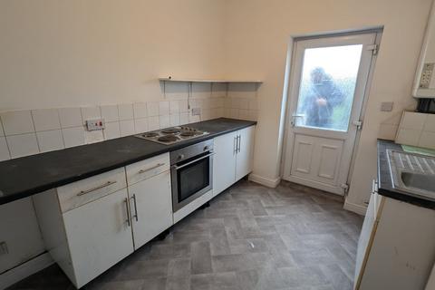2 bedroom flat to rent - Skellow Road, Skellow, DN6