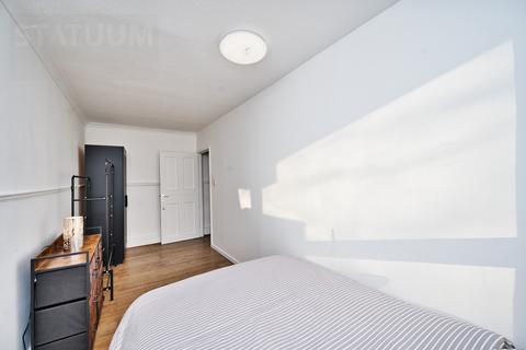 1 bedroom in a flat share to rent, Morgan House, 57 Vauxhall Bridge Road, London, SW1V