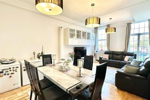 2 bedroom apartment for sale, Longbridge Road, London RM8