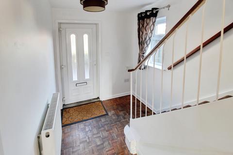 5 bedroom detached house to rent, Ledbury Road, Peterborough PE3