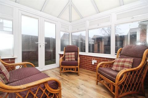 4 bedroom semi-detached house for sale, Paddock Way, Leicestershire LE10
