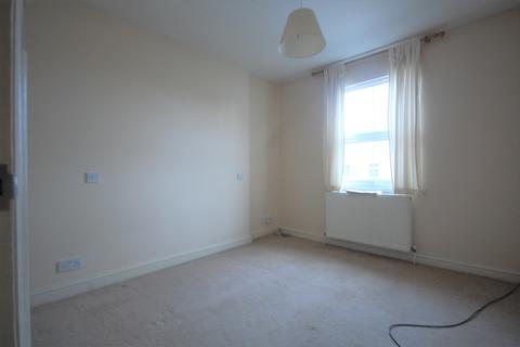 1 bedroom apartment to rent, Blythe Road, London W14