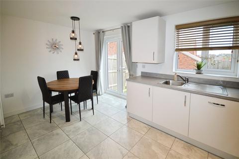 3 bedroom semi-detached house for sale, Stirling Road, Swadlincote DE11