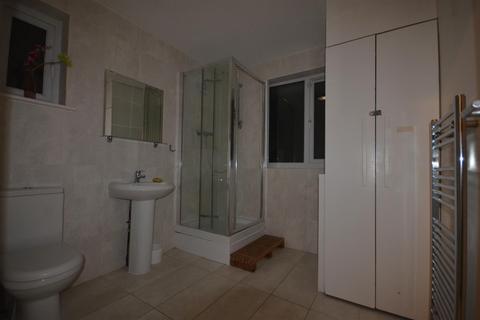 3 bedroom house to rent, Grasmere Avenue, Wembley, HA9 8TG