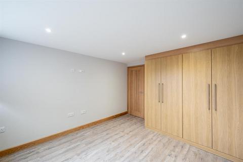 1 bedroom flat to rent, Lonsdale Court, Serpentine Road, Harborne, Birmingham, B17 9RF