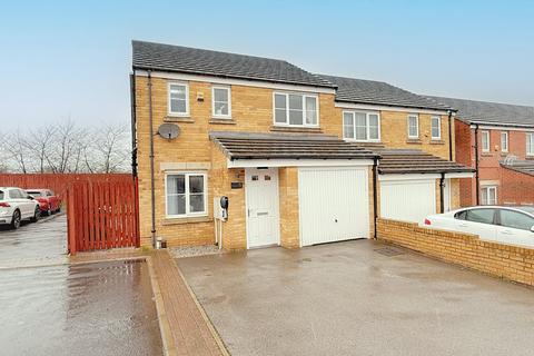 3 bedroom semi-detached house for sale, Forrest Close, Off Rooley Avenue, Bradford, BD6
