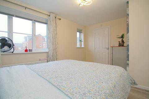 3 bedroom semi-detached house for sale, Forrest Close, Off Rooley Avenue, Bradford, BD6