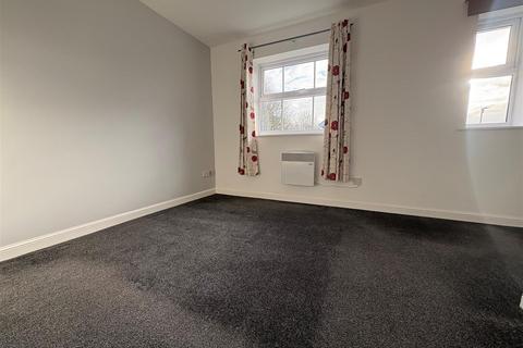 2 bedroom terraced house to rent, Hunters Row, York