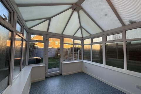 2 bedroom terraced house to rent, Hunters Row, York