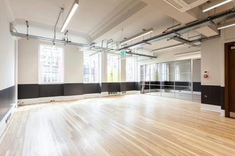 Office to rent, 15-16 Margaret St London W1W 8RW