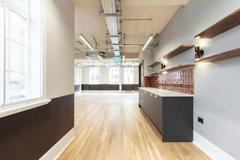 Office to rent, 15-16 Margaret St London W1W 8RW