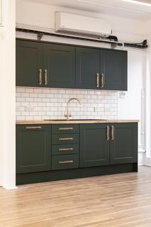 Office to rent, 15-16 Margaret St London W1W 8RW