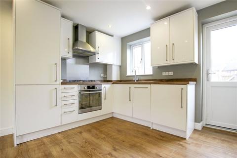 2 bedroom terraced house to rent, Upavon Gardens, Forest Park, Bracknell, Berkshire, RG12