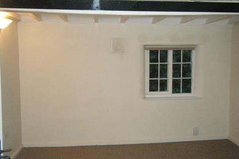 undefined, St Leonards Court, Newark, Nottinghamshire, NG24
