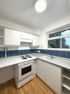 1 bedroom flat to rent, 23 Darren Court, Northwood Square, Fareham PO16 7EL
