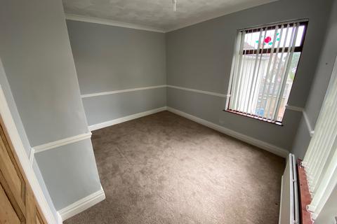 3 bedroom end of terrace house to rent, Brindley Street, Hull, HU9