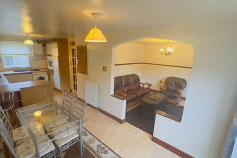 undefined, Blackpool View, Leeds, LS12 5PE