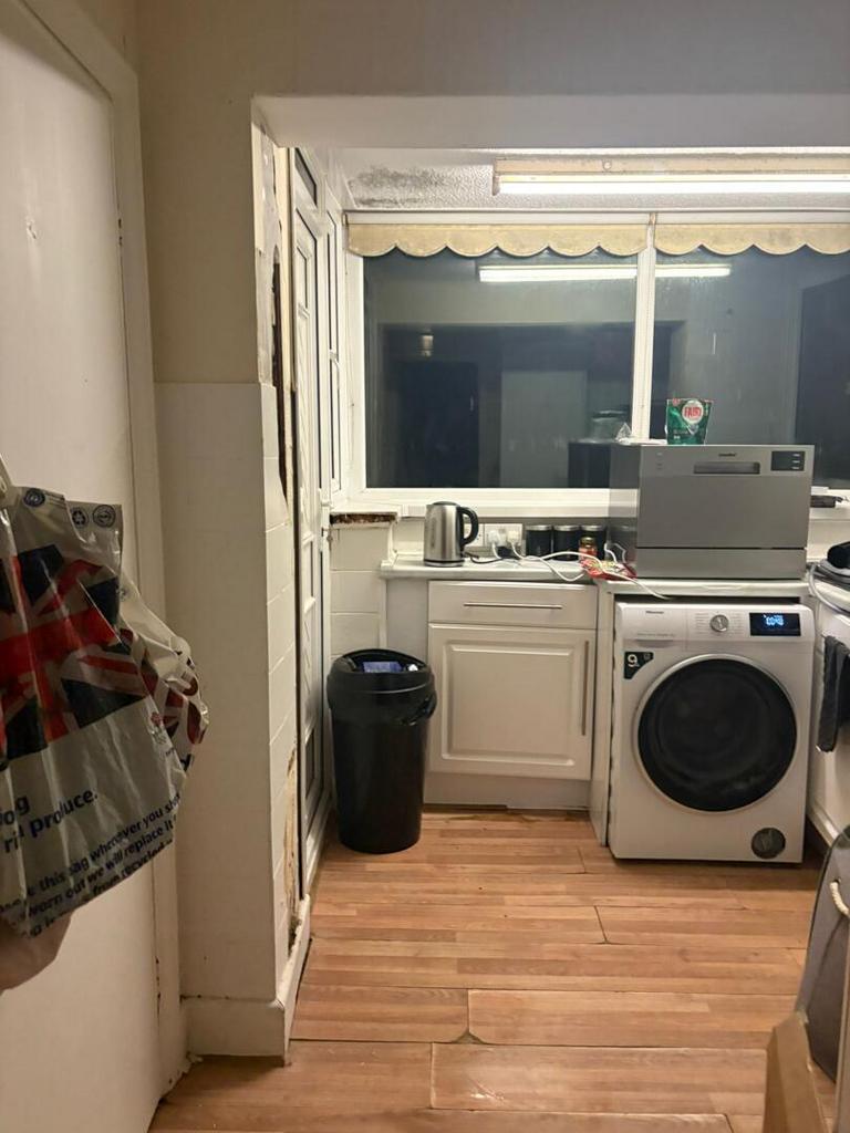 Kitchen / Utility Room