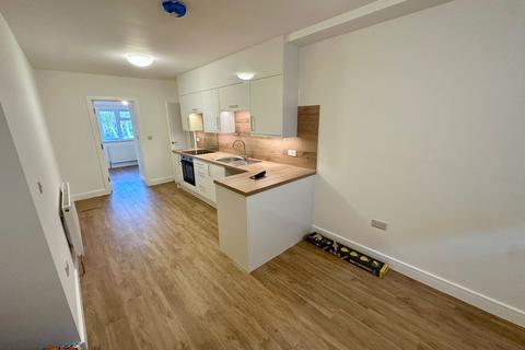 1 bedroom apartment to rent, Union Street, Torquay TQ1