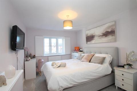 undefined, Brampton Field, Ditton, Aylesford