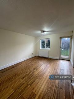 undefined, Rochfords Gardens, Slough, SL2