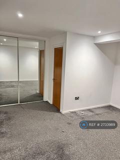 2 bedroom flat to rent, Sweyne Avenue, Southend-On-Sea, SS2