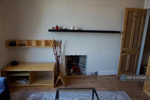 1 bedroom flat to rent, Roseburn Avenue, Edinburgh, EH12