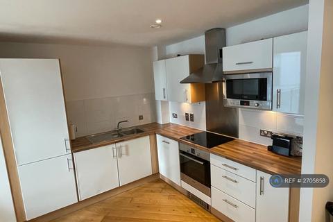 2 bedroom flat to rent, Bute Terrace, Cardiff, CF10