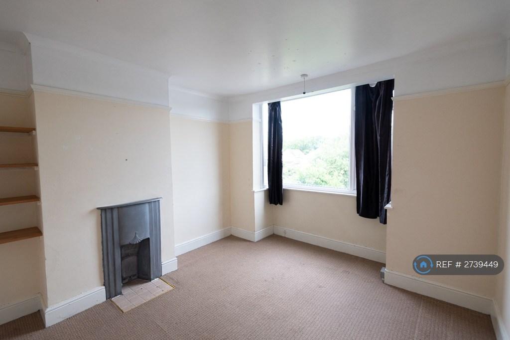 Rear Bedroom Photo #2