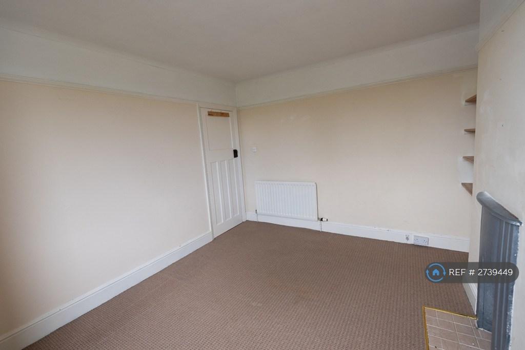 Rear Bedroom Photo #4