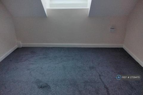 1 bedroom flat to rent, North Street, Bridlington, YO15